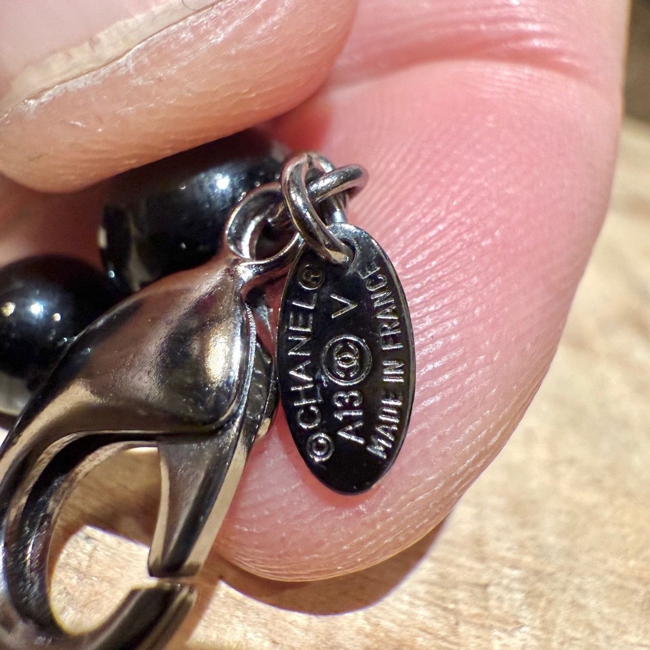 Chanel Chanel A13 Black Bead CC Charm Bracelet Size ONE SIZE - 8 Thumbnail