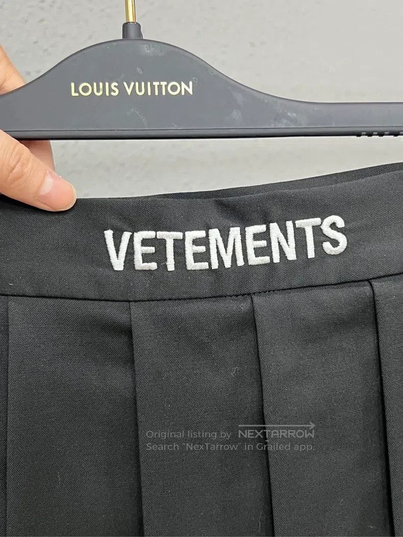 Vetements Vetements size S Black Logo Pleated Skirt Size 23" - 3 Thumbnail