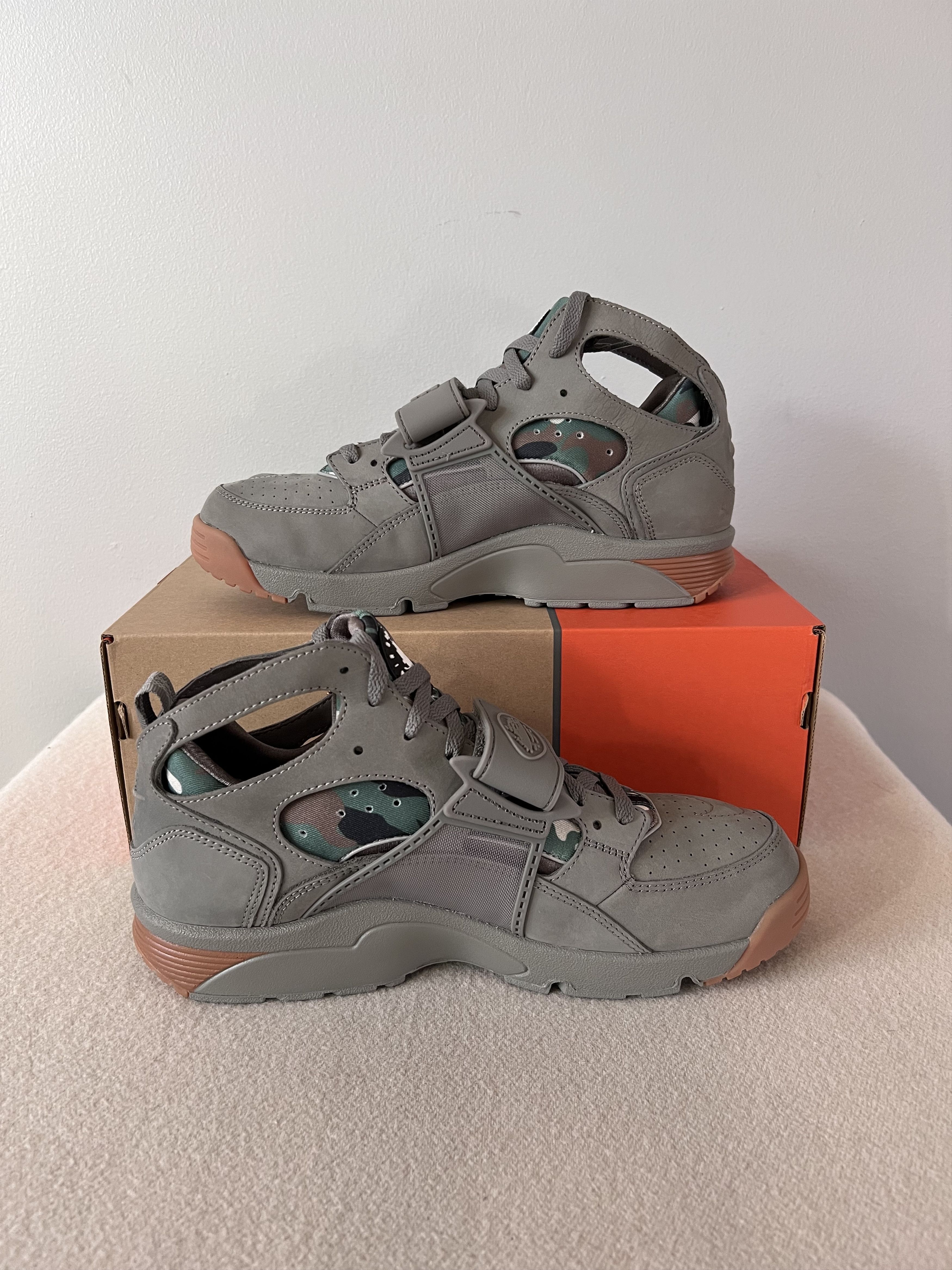 Corteiz × Nike Corteiz Nike Air Trainer Huarache SP in Grey Size US 9.5 / EU 42-43 - 3 Thumbnail