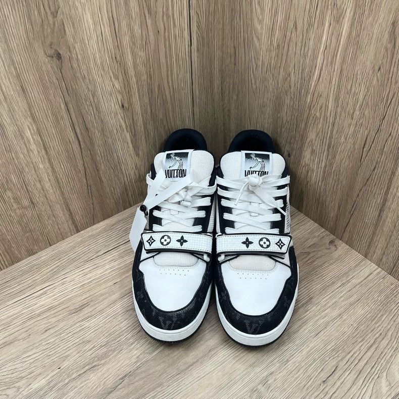 Louis Vuitton Louis Vuitton Trainer Black and White Denim Velcro Shoes Size US 10 / EU 43 - 2 Thumbnail