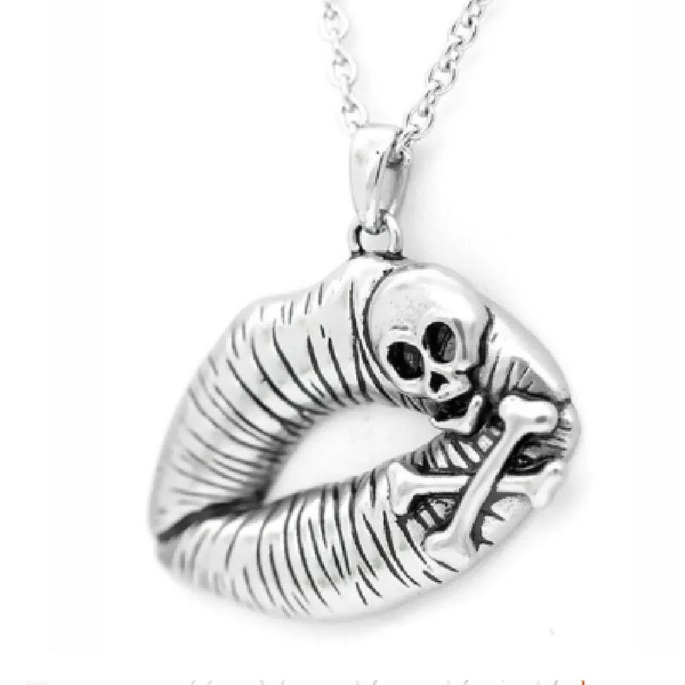 Vintage Skeleton and Lips Pendant Chain Necklace Size ONE SIZE - 2 Thumbnail
