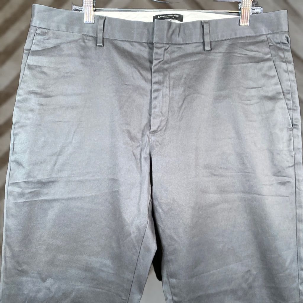 Banana Republic Banana Republic Mens Pants Gray Fulton Chino Cotton Stretch 36x32 37x31 Regular Straight Front Pocket Slash Pocket Size US 36 / EU 52 - 1 Thumbnail