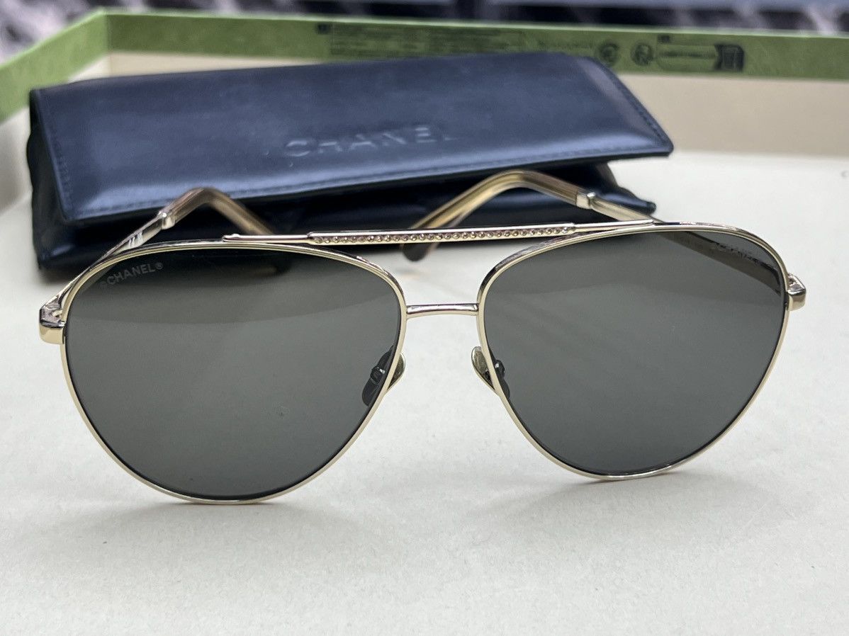 Chanel Chanel Aviator Sunglasses Size ONE SIZE - 3 Thumbnail