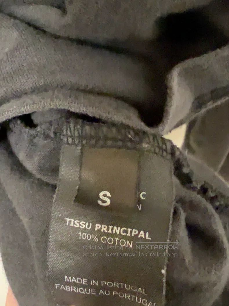 Vetements Vetements Asymmetric Hoodie Size US S / EU 44-46 / 1 - 4 Thumbnail