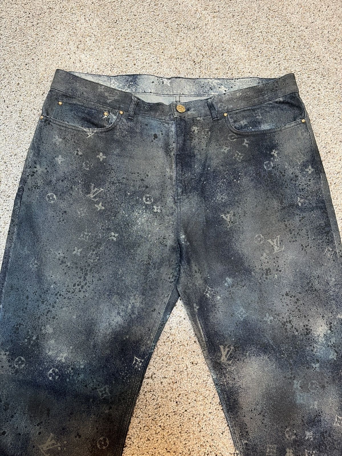 Louis Vuitton Louis Vuitton Galaxy Spray Monogram Slim Fit Jeans Virgil Size US 38 / EU 54 - 6 Thumbnail