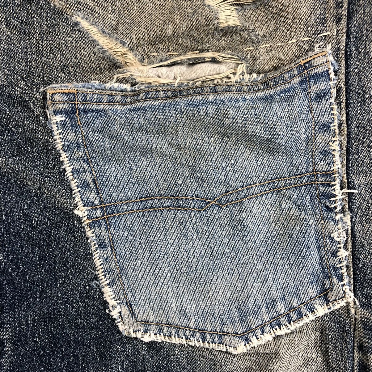If Six Was Nine × Le Grande Bleu (L.G.B.) 🇺🇸 2000s Fresyjive Distressed Punk Custom Rework Jeans Y2K Size US 34 / EU 50 - 8 Thumbnail