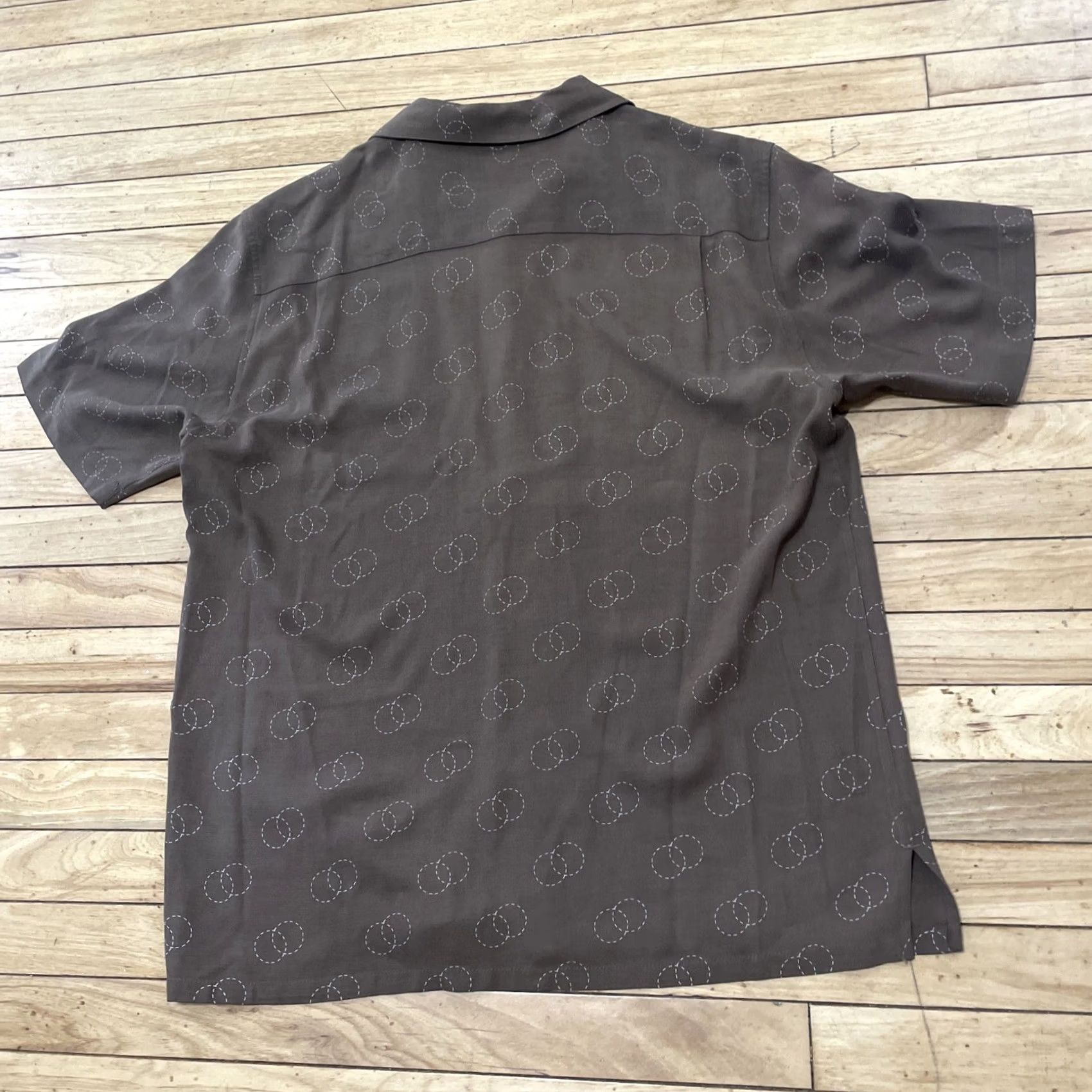 Vintage VINTAGE Island Republic Silk Button Shirt Men XL Relaxed Brown Western Geometry Circles Button-Up Collared Short Sleeve Western Theme Mens Size US XL / EU 56 / 4 - 2 Thumbnail