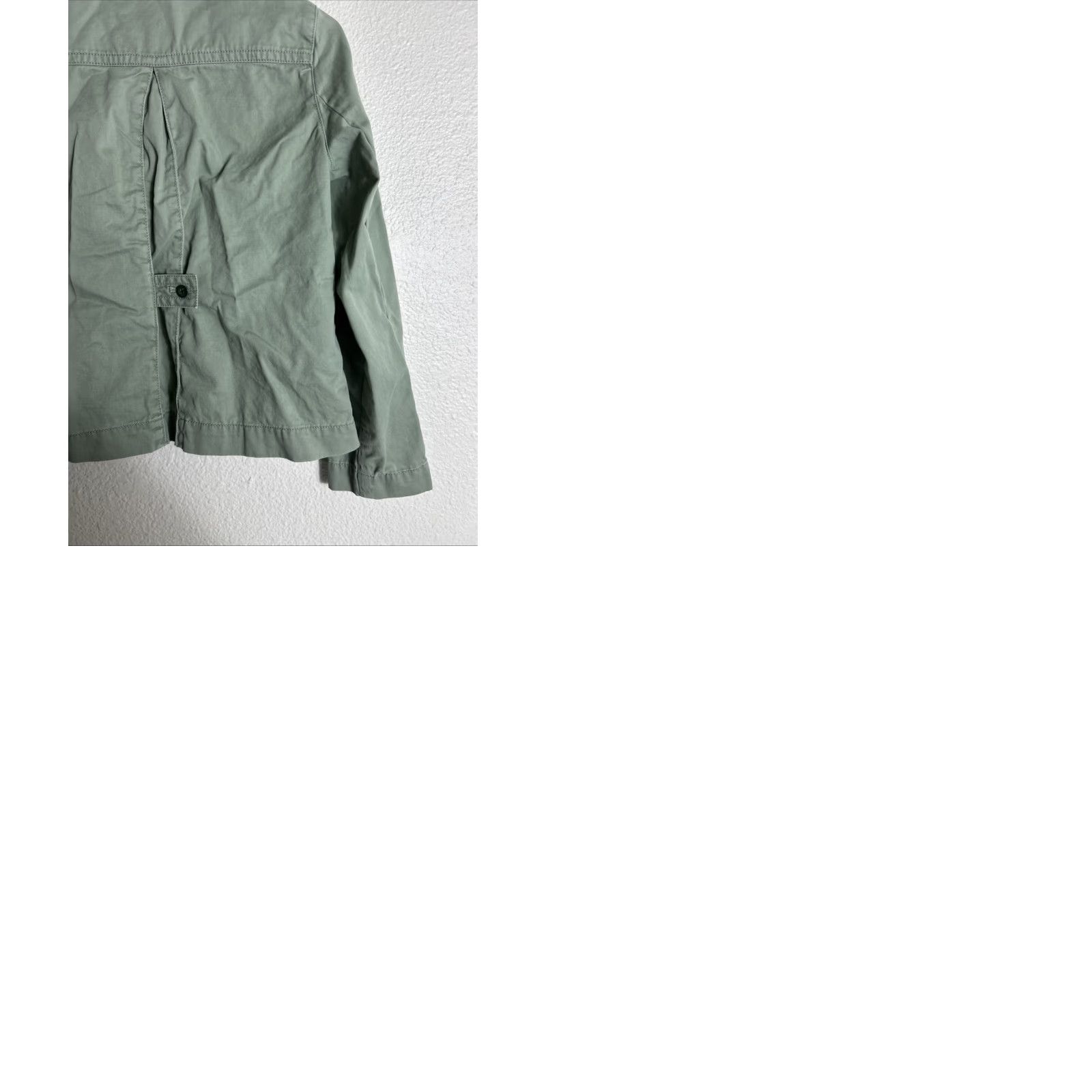 Eddie Bauer VINTAGE Eddie Bauer Coat Women’s Petite Medium Green Button Up Cotton Legend Wash Pockets Size M / US 6-8 / IT 42-44 - 10 Thumbnail