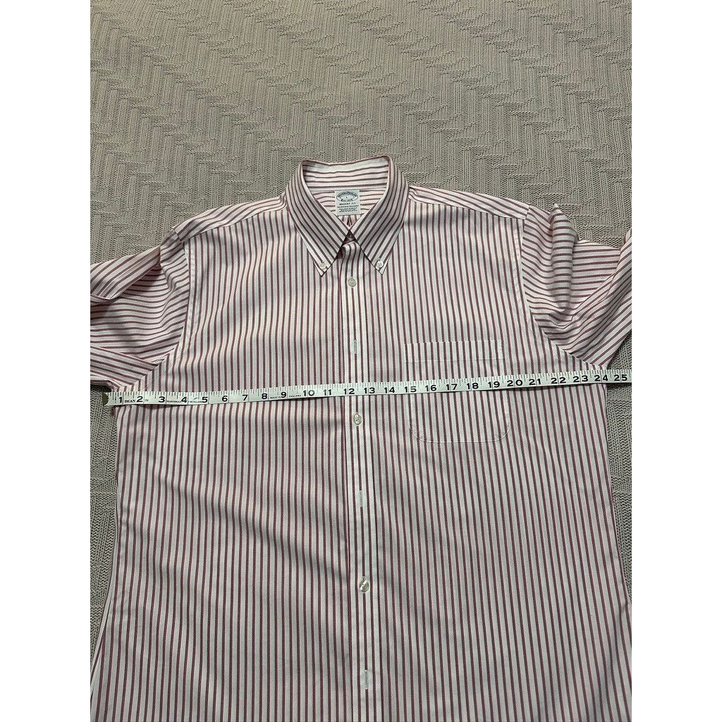 Brooks Brothers Brooks Brothers mauve striped Regent fit button down size L Size US L / EU 52-54 / 3 - 6 Thumbnail