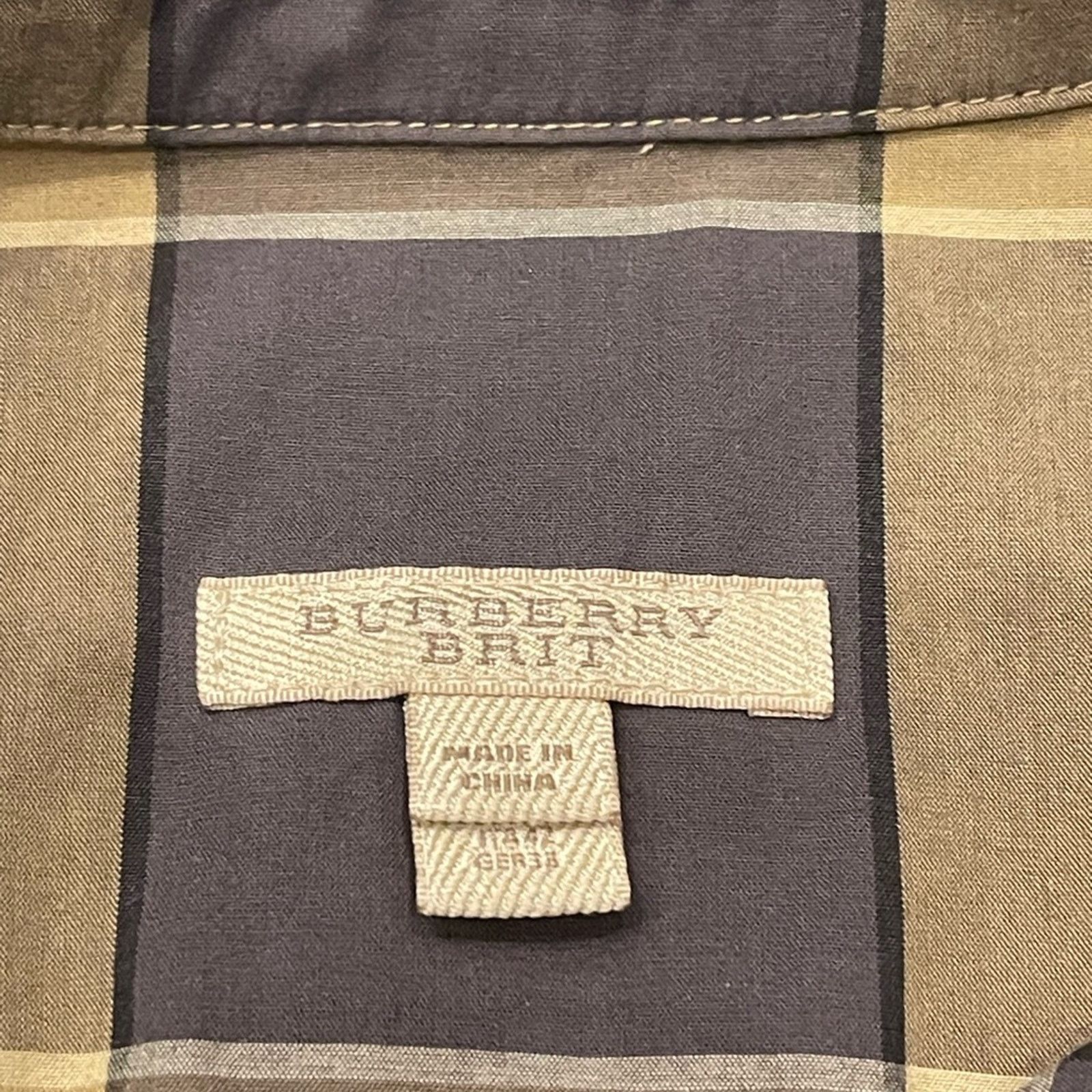 Burberry Burberry Brit Plaid Botton Down Short Sleeve PDress Sz:8 Size M / US 6-8 / IT 42-44 - 15 Thumbnail