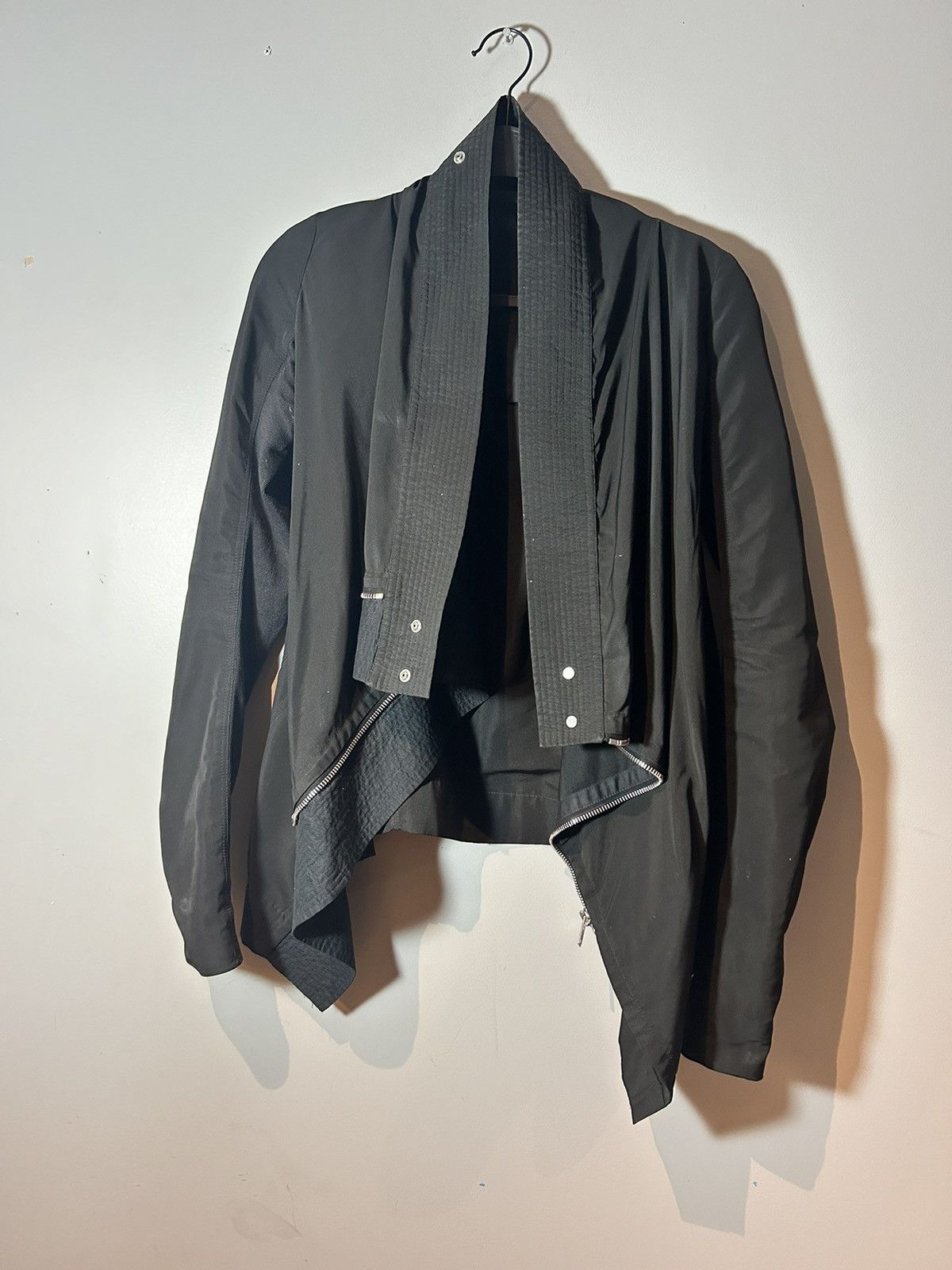 Rick Owens Rick Owens Asymmetrical Zip Jacket Size XS / US 0-2 / IT 36-38 - 1 Thumbnail