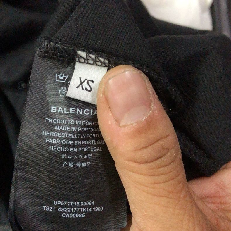 Other Balenciaga Classic Coke Logo Size US XS / EU 42 / 0 - 7 Thumbnail