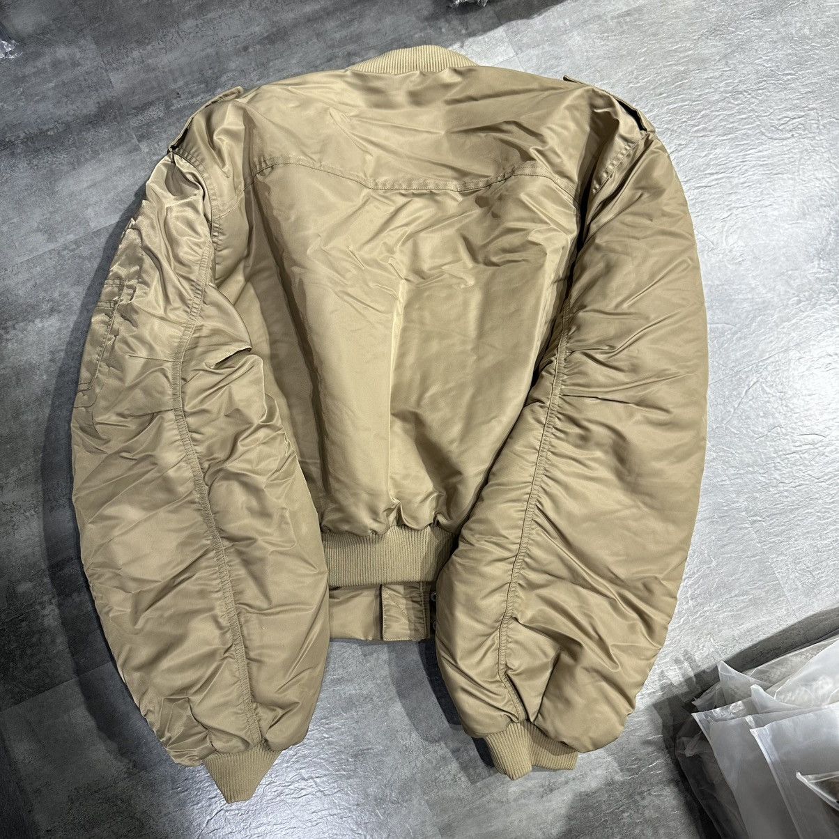 Entire Studios Entire Studios A-2 Bomber Size US XL / EU 56 / 4 - 4 Thumbnail