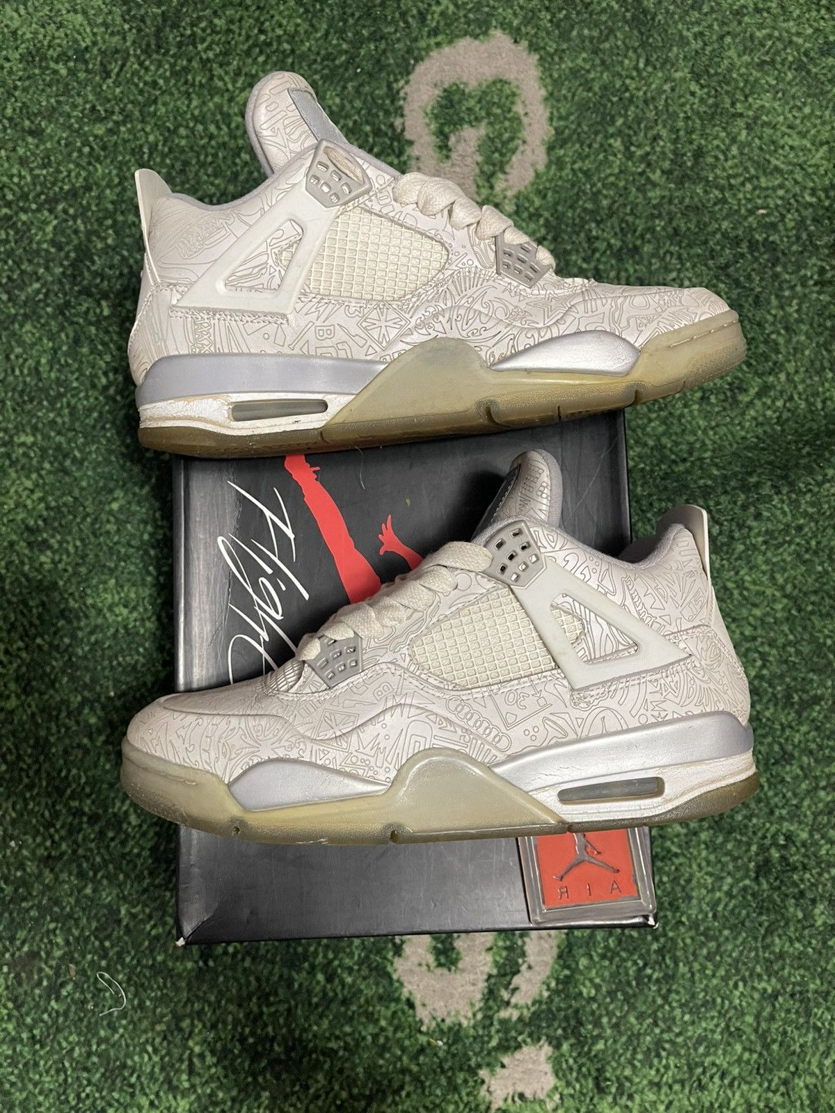 Jordan Brand × Nike Jordan Retro 4 “Laser” Size US 9.5 / EU 42-43 - 1 Thumbnail