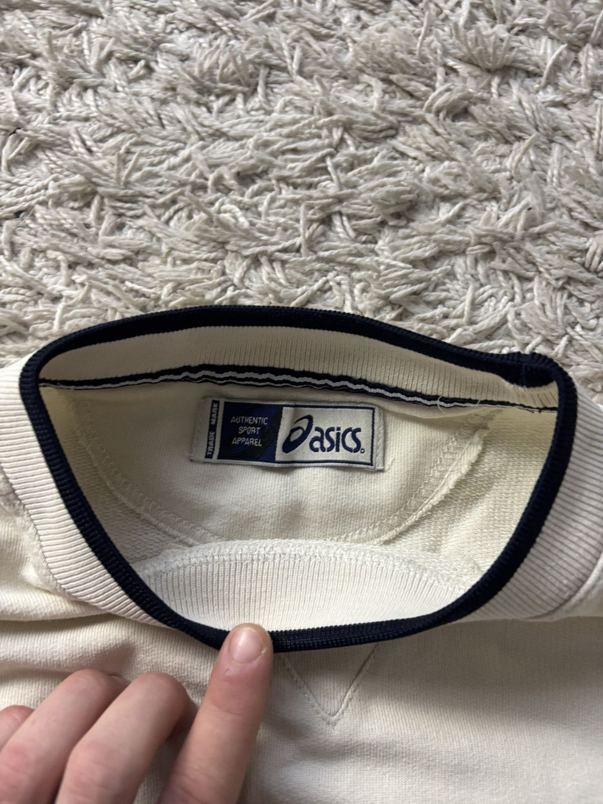 Asics × Vintage Vintage Big Centre Logo Sweatshirt Asics Size US S / EU 44-46 / 1 - 4 Thumbnail