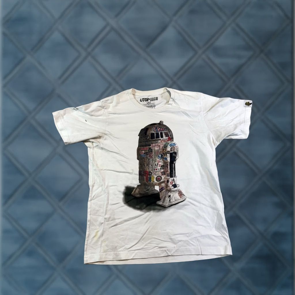 Uniqlo UNIQLO UTGP Star Wars R2-D2 Limited Edition 2015 T-Shirt | White | Size M | Men | Crew Neck | Short Sleeve Size US M / EU 48-50 / 2 - 1 Thumbnail