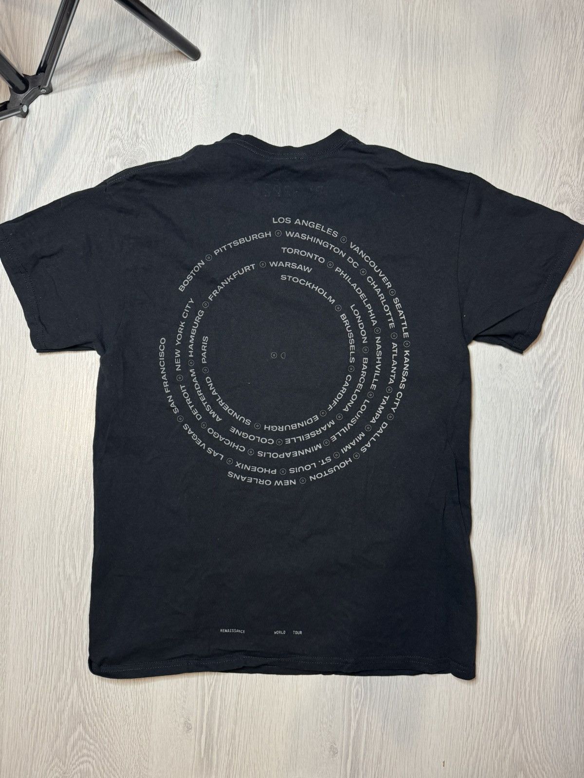 Beyonce Beyonce official reinanssance medium tour merch 2023 Size US M / EU 48-50 / 2 - 2 Thumbnail