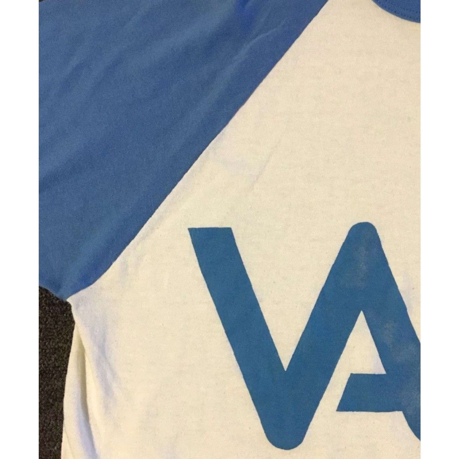 Valentino VINTAGE Russell Athletic Raglan Shirt L 3/4 Sleeve White/Blue Mens 70s 80s Grunge Punk Biker Track Retro 90s Fashion Destroyed Trucker USA Size US L / EU 52-54 / 3 - 7 Thumbnail