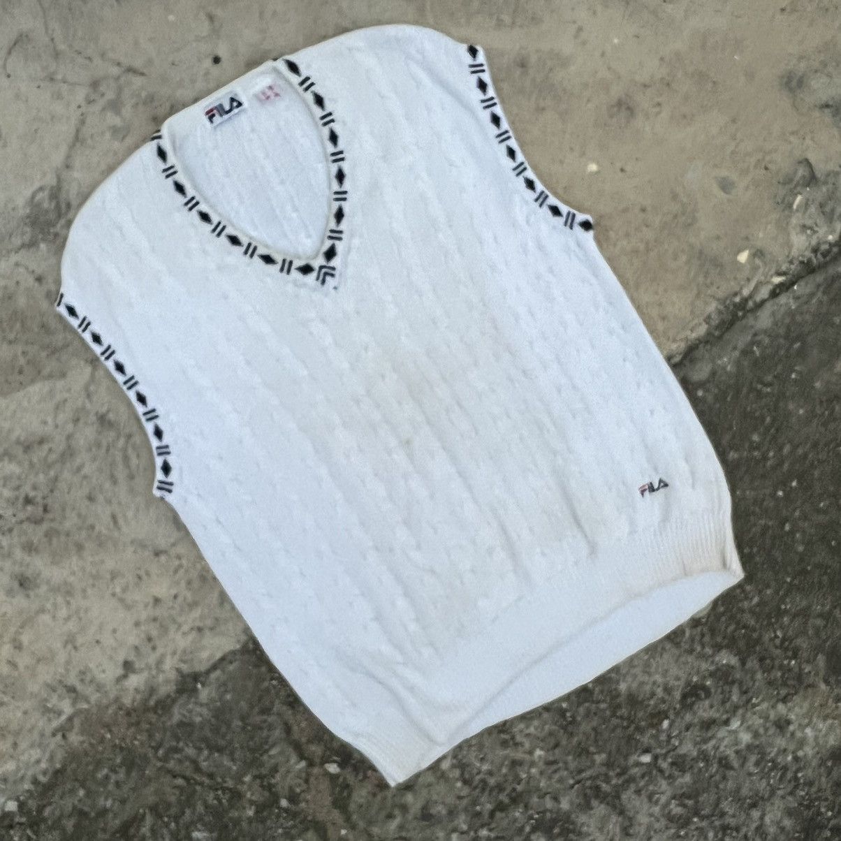 Fila Vintage Fila Sleeveless Sweater / Vest #3642-127 Size US XL / EU 56 / 4 - 2 Thumbnail