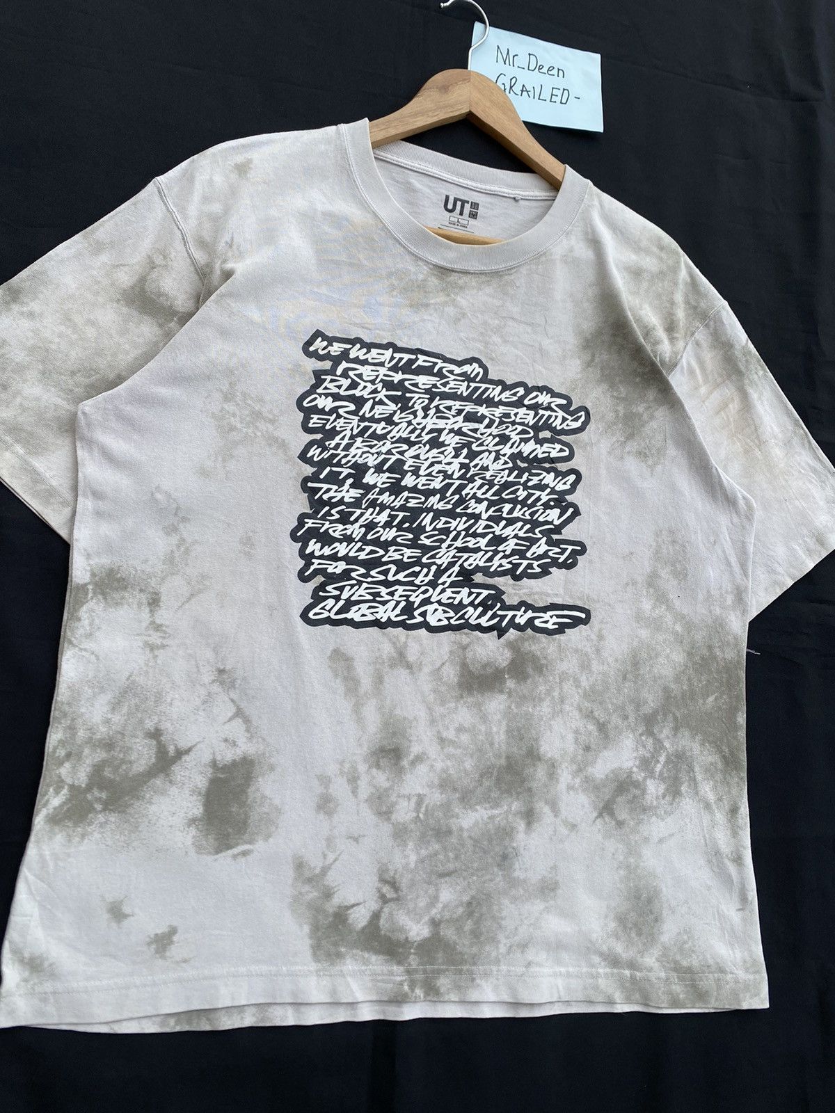Futura Rare Uniqlo Futura Words Tshirt Size US L / EU 52-54 / 3 - 5 Thumbnail