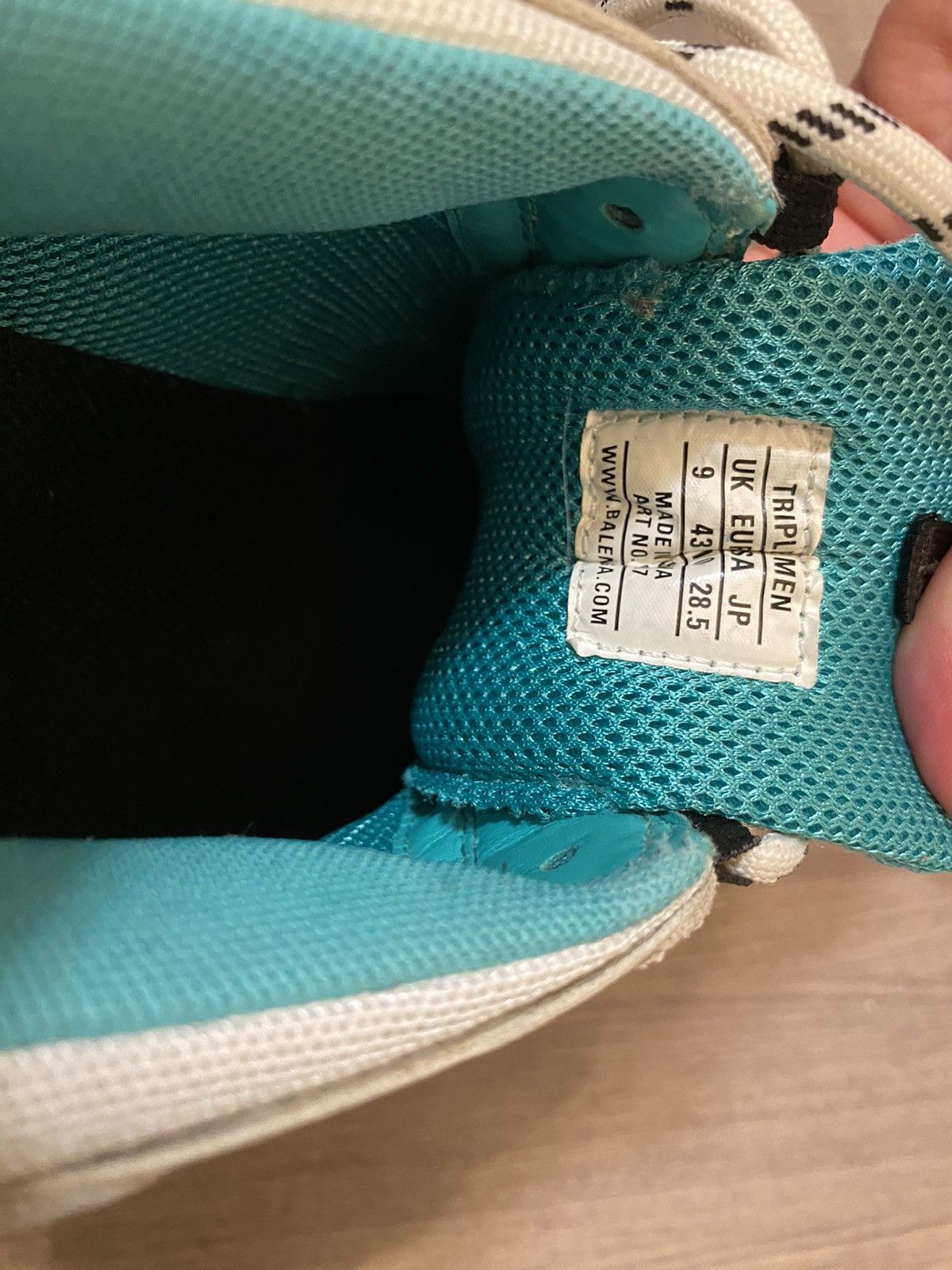 Balenciaga Balenciaga TRIPPLE S Size US 9.5 / EU 42-43 - 2 Thumbnail