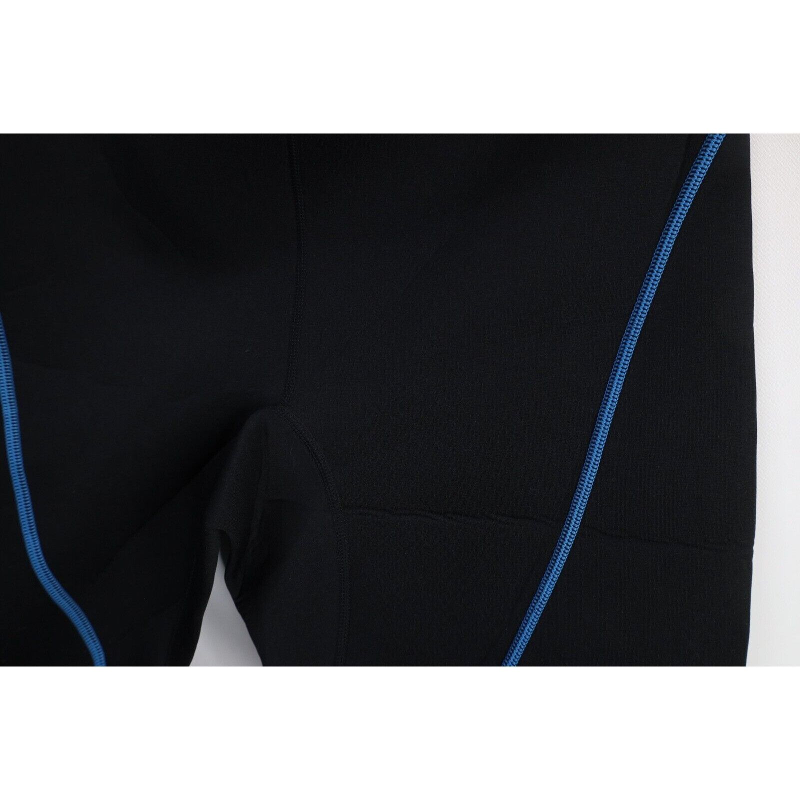 Vintage New Mountain Warehouse Surfing Diving Ocean Wet Suit Size US M / EU 48-50 / 2 - 8 Thumbnail
