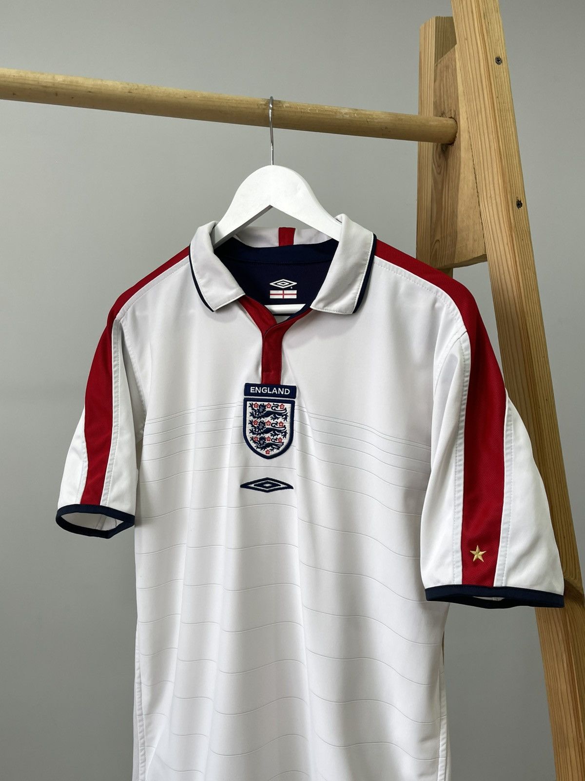Umbro Vintage 2003/2005 Umbro England Reversible Home Kit Jersey Size US M / EU 48-50 / 2 - 11 Thumbnail
