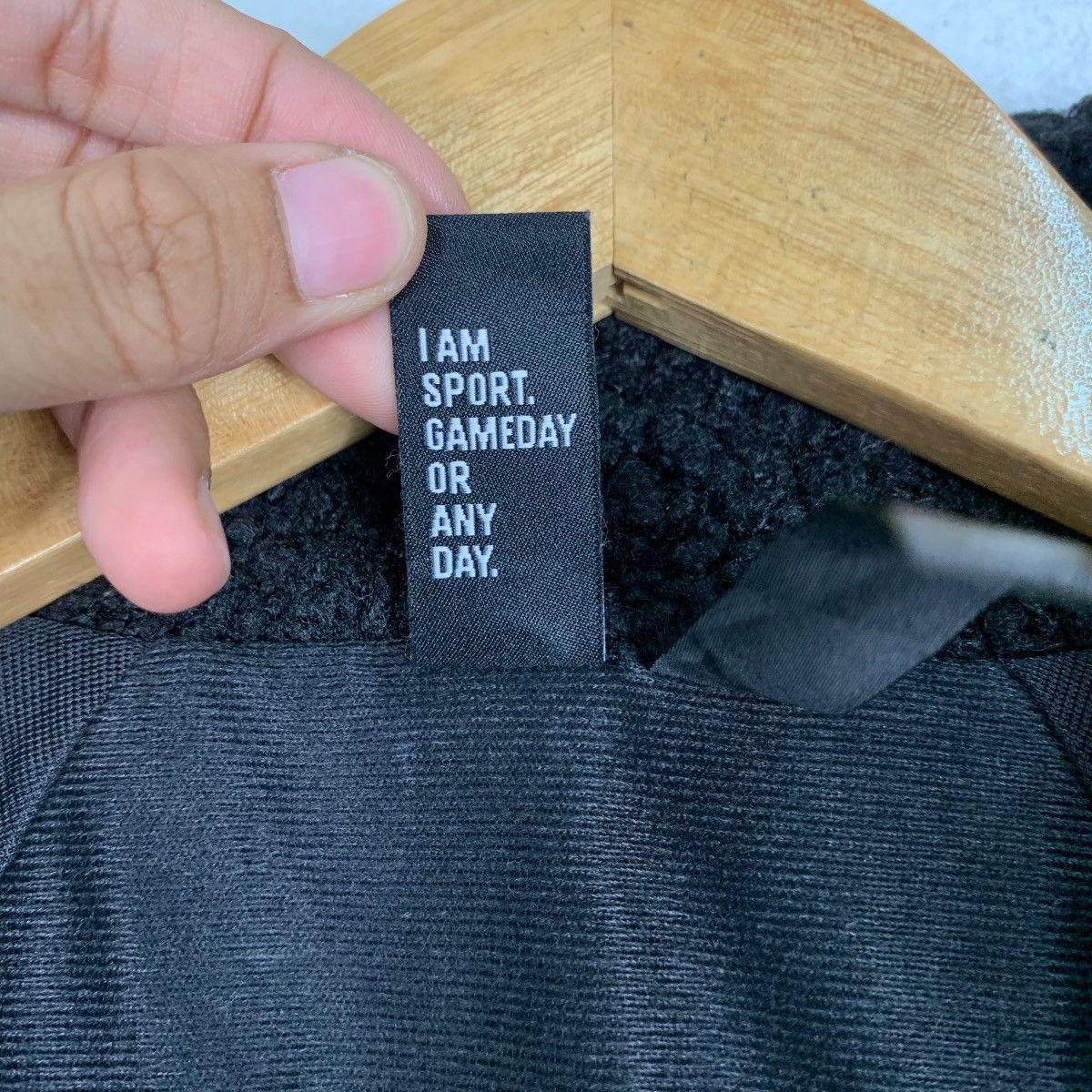 Adidas ADIDAS THREES LOGO STRIPE DEEP PILE FLEECE JACKET #1008-C45 Size US S / EU 44-46 / 1 - 16 Thumbnail