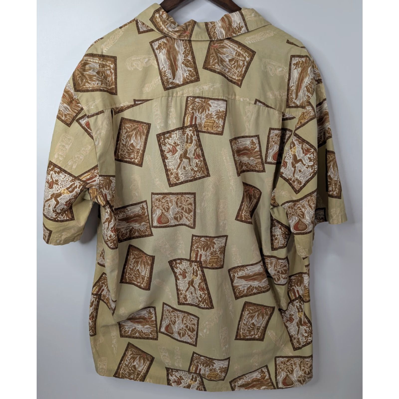 Hilo Hattie Hilo Hattie Hawaiian Shirt Mens XL Beige Brown Floral Short Sleeve Button-Up Vacation Camp Size US XL / EU 56 / 4 - 5 Thumbnail