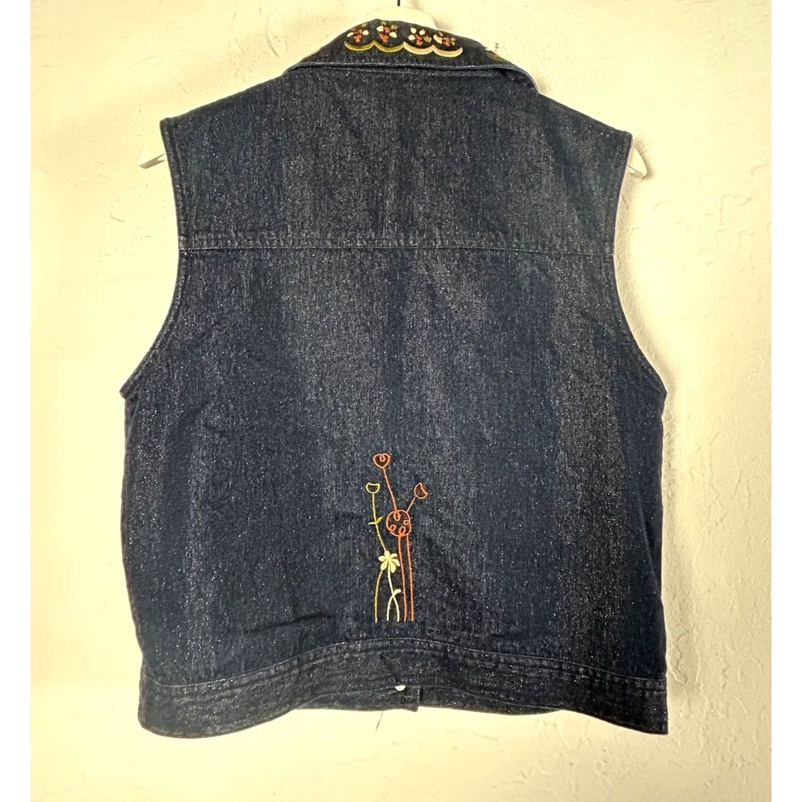 Vintage Vintage Signature By Jerell Womens Embroidered Denim Vest Boho Floral Small Size S / US 4 / IT 40 - 2 Thumbnail