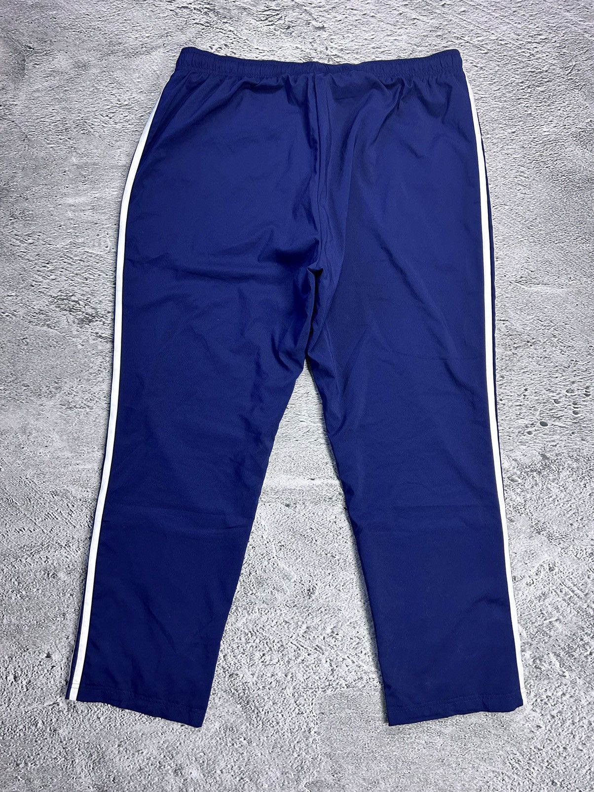 Adidas Adidas track suit vintage navy blue nylon track pants drill Size US XXL / EU 58 / 5 - 10 Thumbnail
