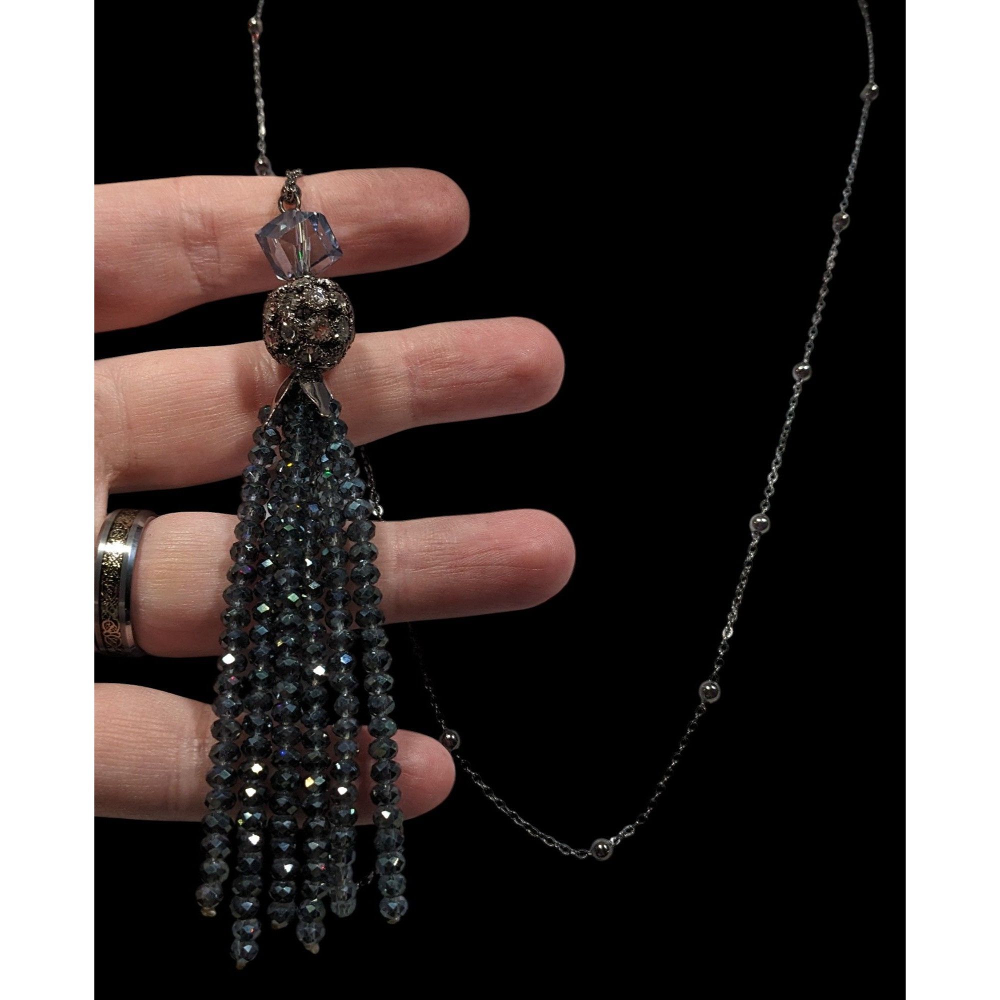Other Sparkly Glam Crystal Glass Silver Tone Tassel Necklace Size ONE SIZE - 6 Thumbnail