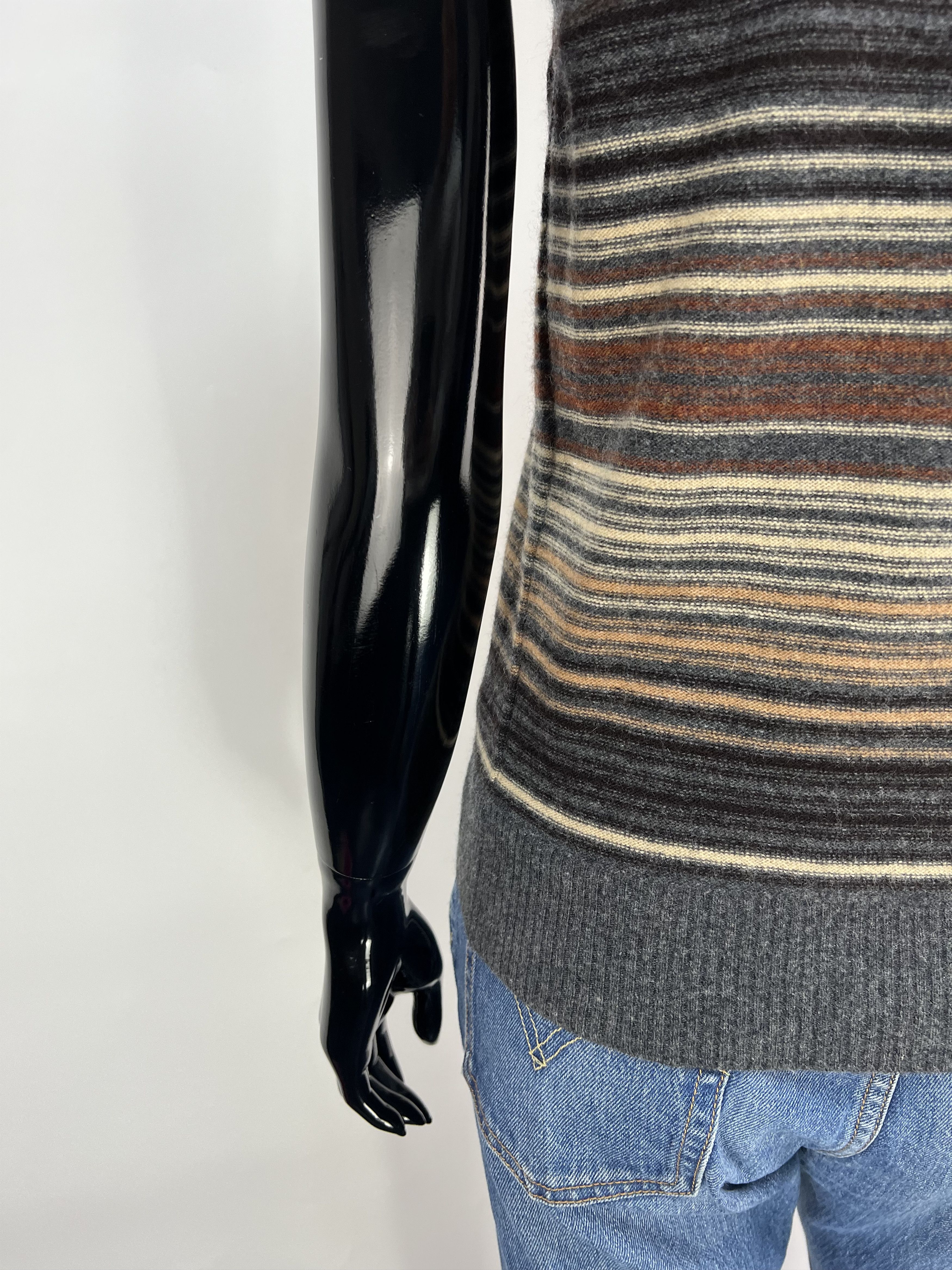 Dolce & Gabbana Dolce Gabbana Multicolor Striped Wool V-Neck Vest Size S / US 4 / IT 40 - 12 Thumbnail