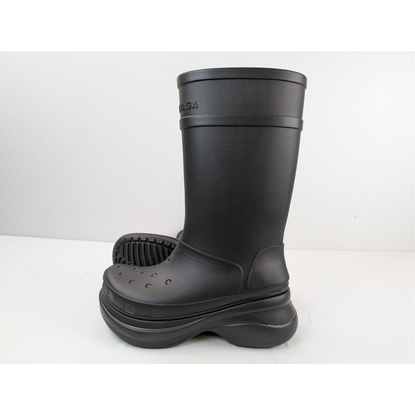 Balenciaga o1rshd1 Crocs Boots in Black Size US 13 / EU 46 - 14 Thumbnail