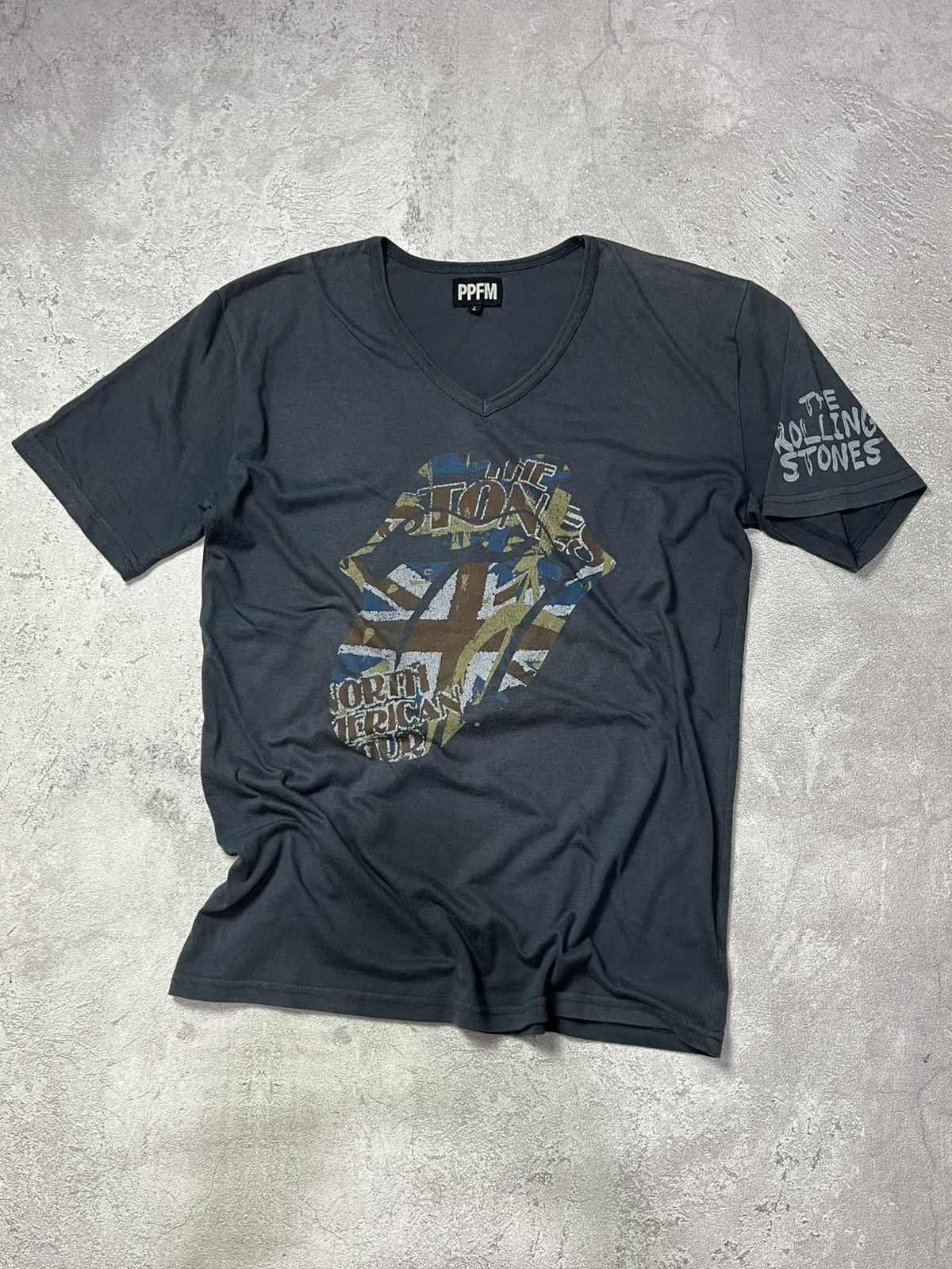 PPFM PPFM Rolling Stones Vneck y2k Size US L / EU 52-54 / 3 - 1 Thumbnail