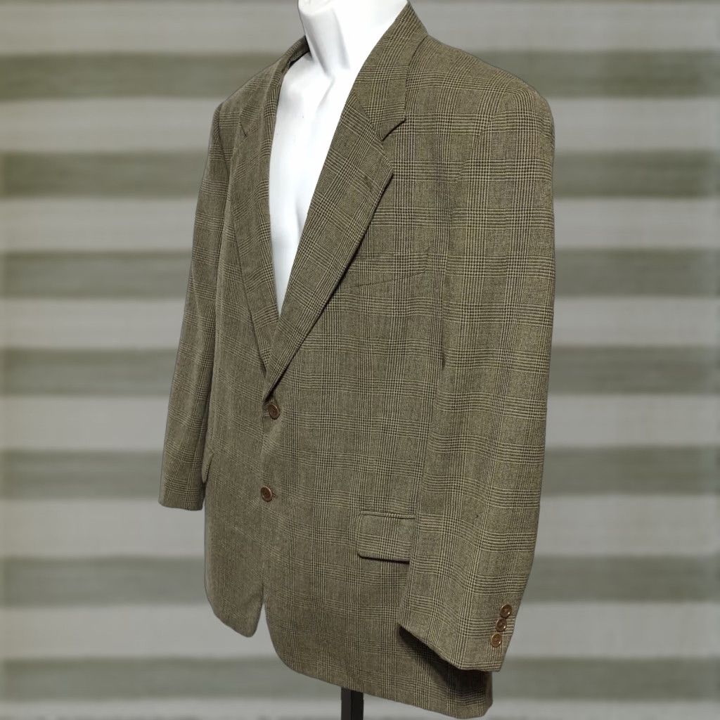 Valentino VINTAGE Valentino blazer jacket US 46R Eur 56R Brown Plaid Wool Men Blazer 80s 90s Notch Lapel Size 46R - 1 Thumbnail