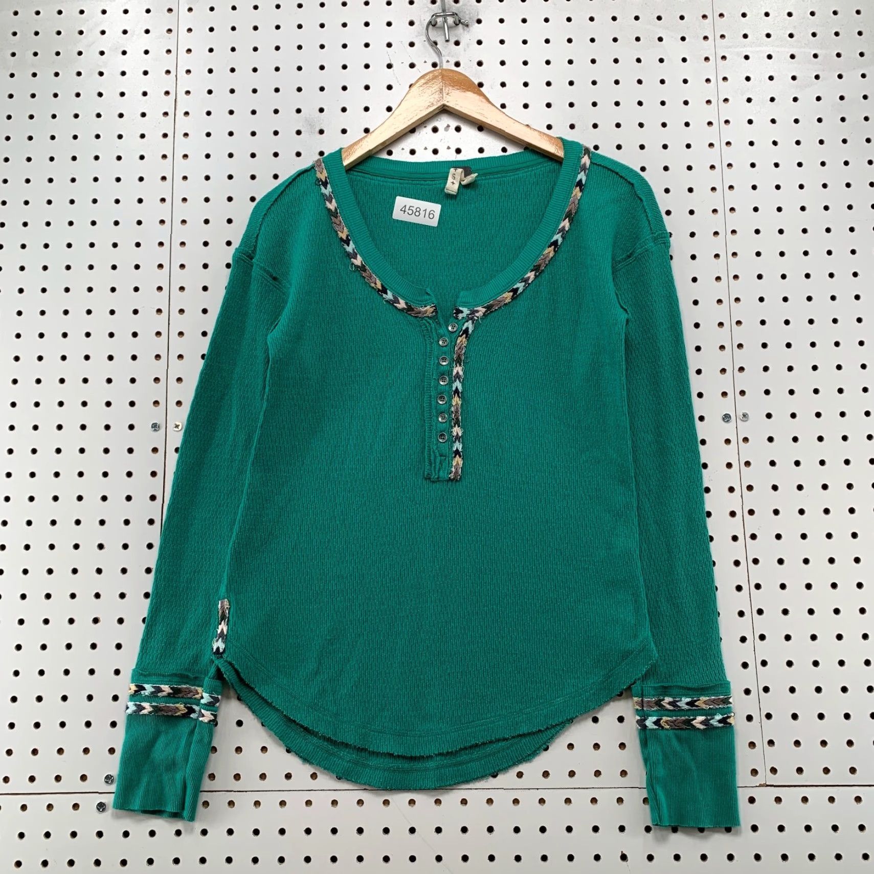 Free People Free People We The Free Henley Thermal Top Womens Small Green Knit Embroidered Boho Shirt Size S / US 4 / IT 40 - 2 Thumbnail