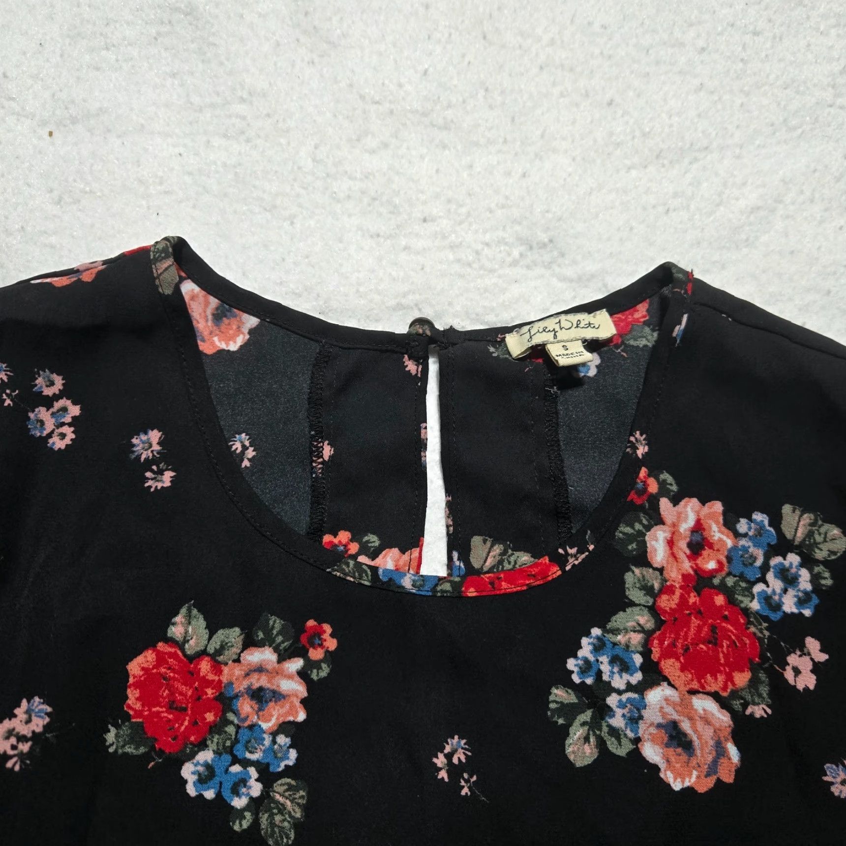 Vintage Lily White Floral Top Sleeveless Shirt Adult Women's Size S Small Black Size S / US 4 / IT 40 - 2 Thumbnail