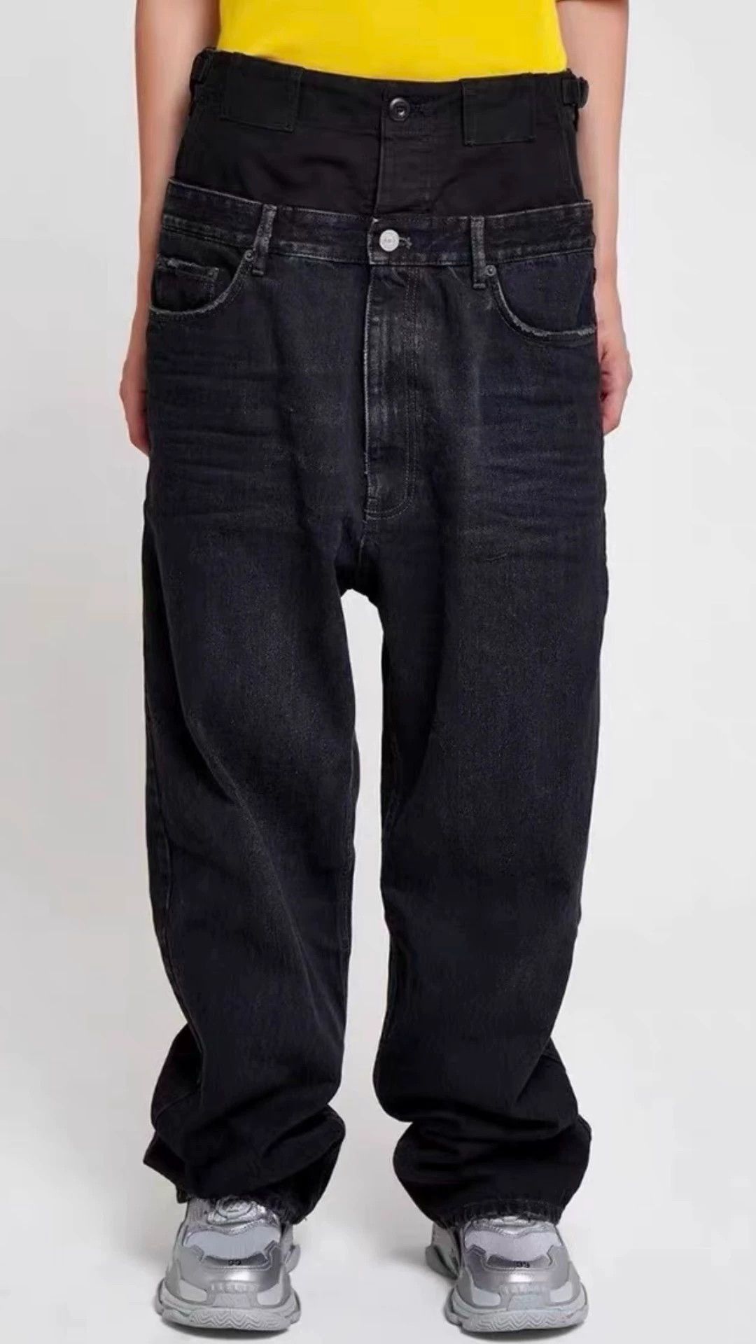 Balenciaga Black Denim Relaxed Fit Pants Size 28 Size US 28 / EU 44 - 1 Thumbnail