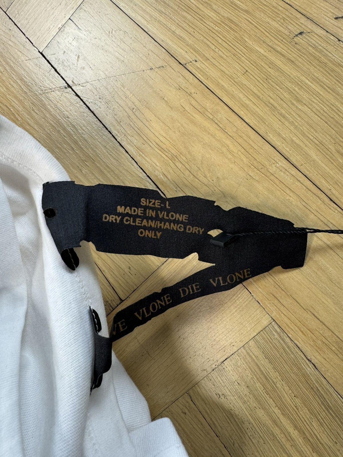 Vlone VLONE “FRIENDS” ZOMBIE TEE Size US L / EU 52-54 / 3 - 8 Thumbnail