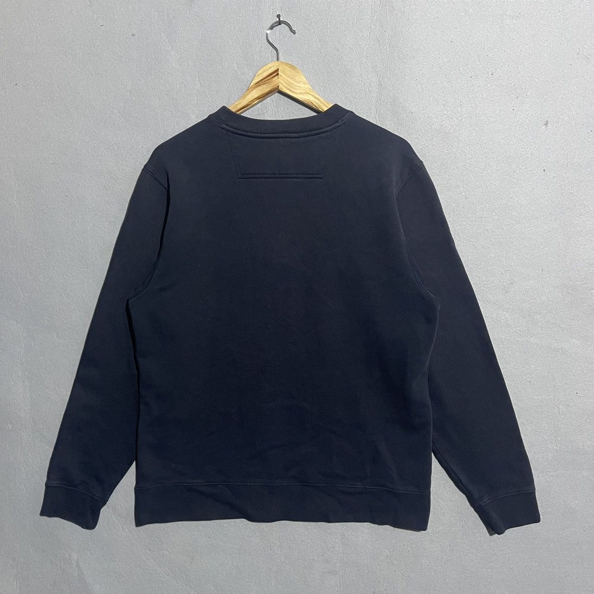 L.L. Bean Vintage L.L. Bean Navy Logo Sweatshirt Size US L / EU 52-54 / 3 - 5 Thumbnail