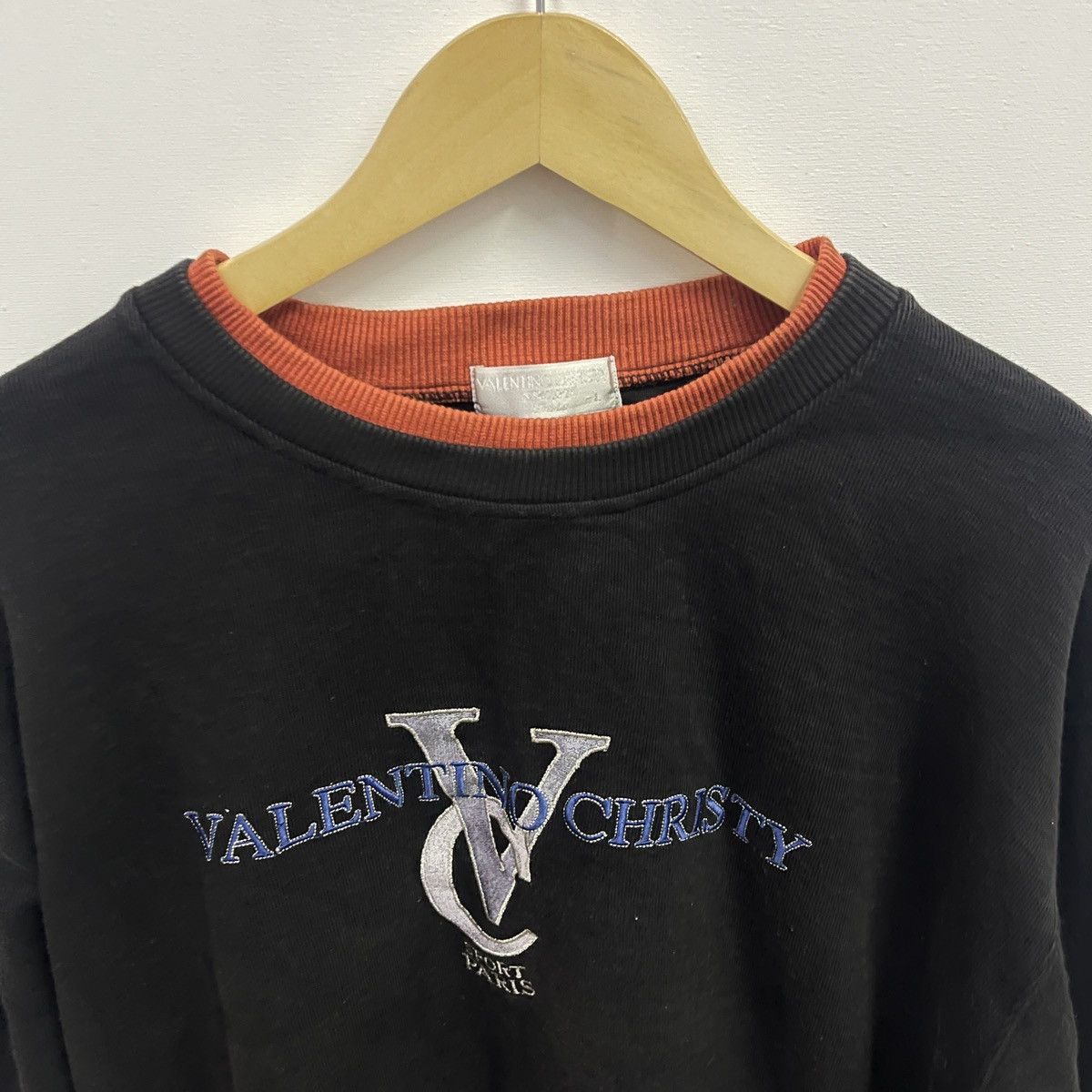 Valentino × Vintage Valentino Christy Sweatshirt Vintage Size US L / EU 52-54 / 3 - 2 Thumbnail