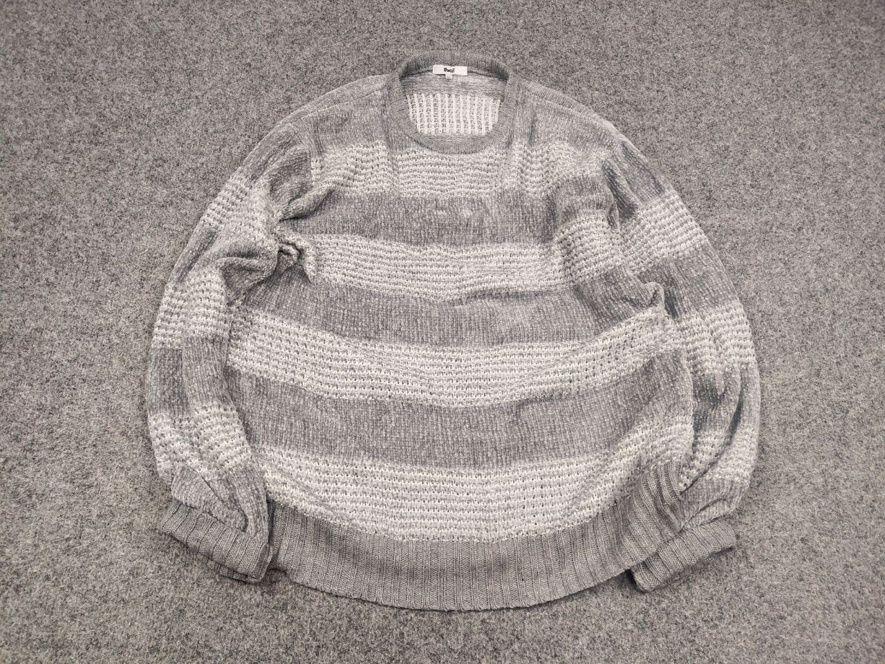 Japanese Brand Avail Japanese Design Vintage Gray Knit velours Sweater Size US L / EU 52-54 / 3 - 2 Thumbnail