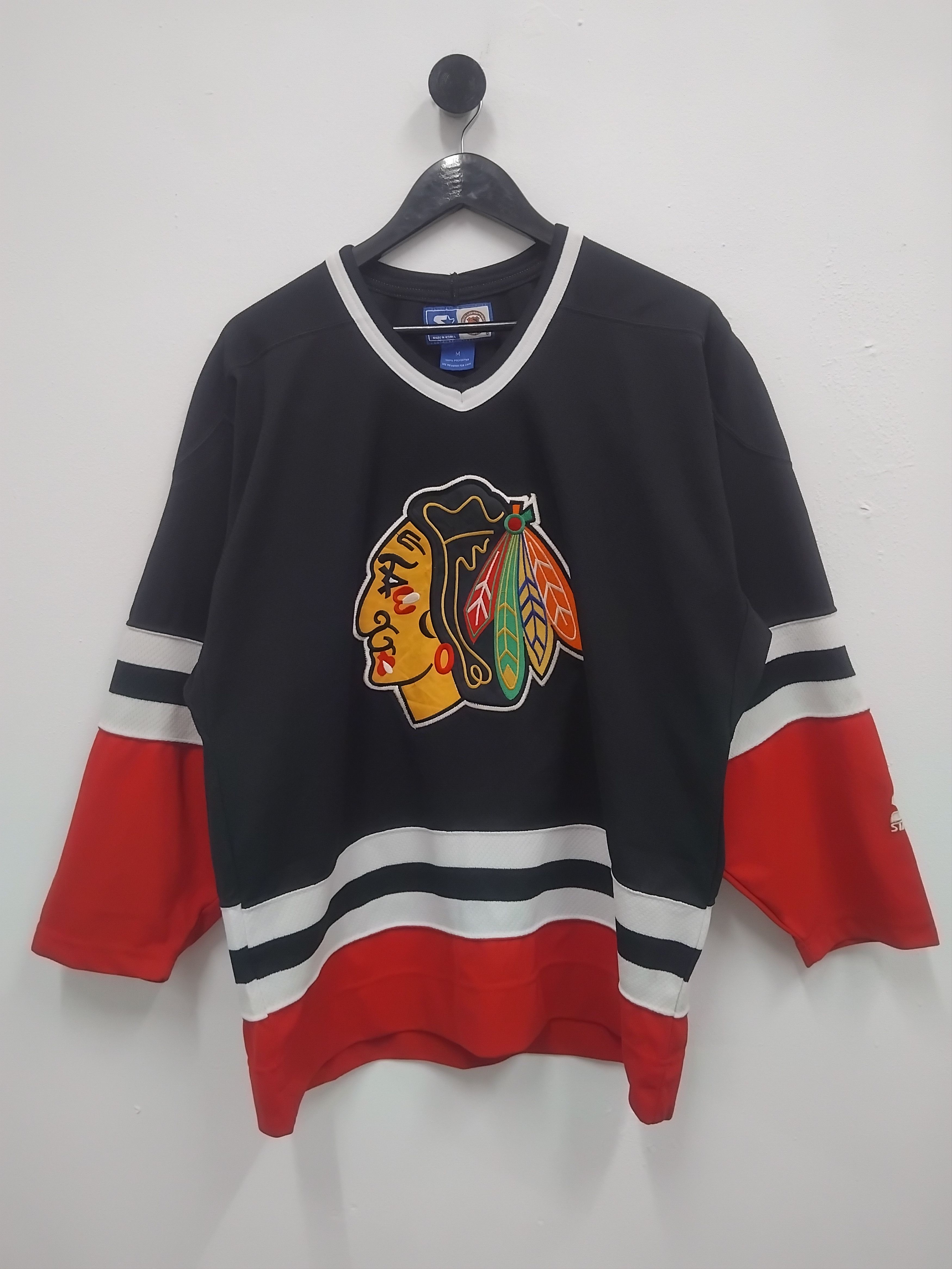 Blackhawk! Vintage BLACKHAWKS nhl starter Jersey Size US M / EU 48-50 / 2 - 1 Thumbnail