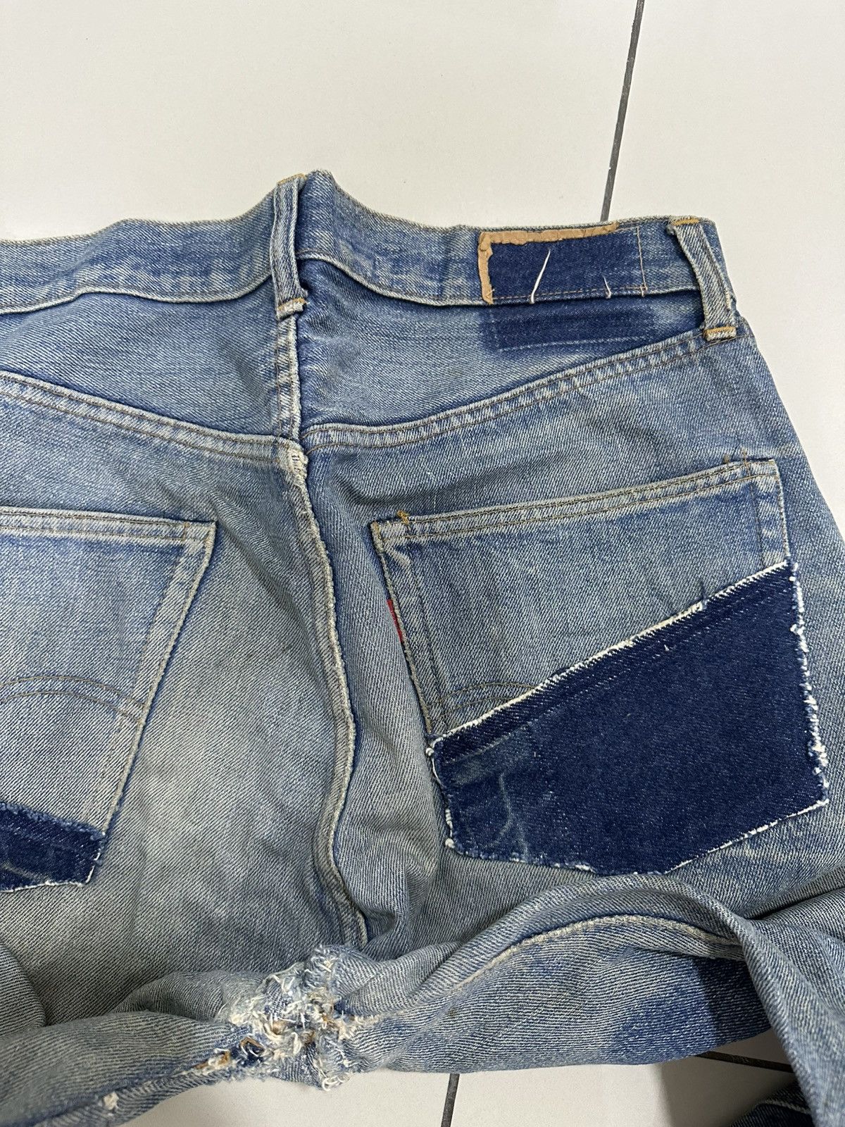 Levi's Vintage Clothing VTG 70’s Levi’s 501 Rindem Small e Jeans Button No6 Trash Size US 32 / EU 48 - 15 Thumbnail