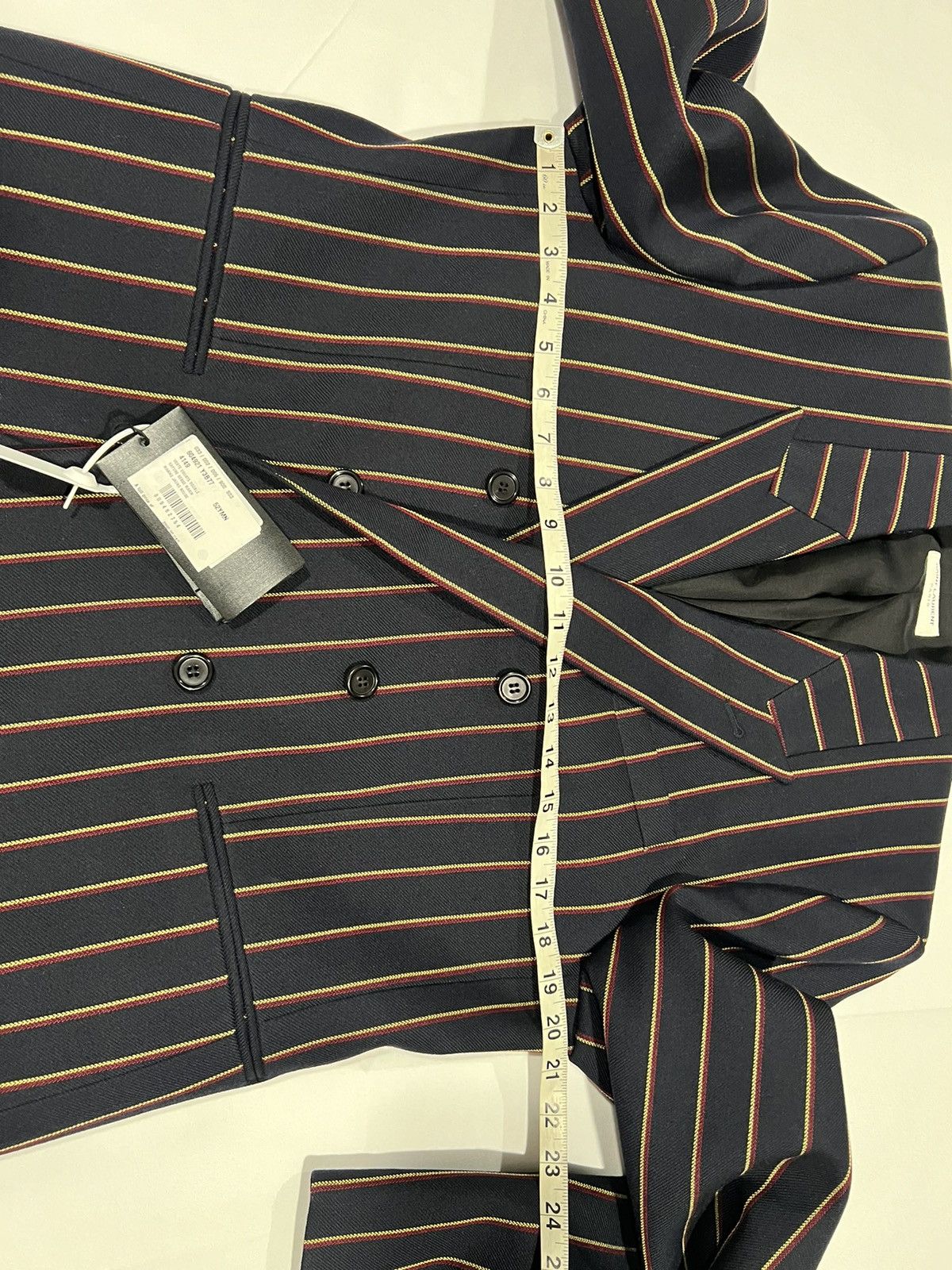Saint Laurent Paris Saint Laurent double breasted blazer. 52/42. $2890 Size 42R - 9 Thumbnail