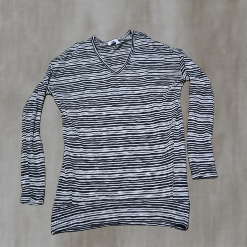 Old Navy Old Navy Knit Top - Black White Stripe Lightweight V-Neck Pullover, Women's S, Long Sleeve, Casual Knit Shirt Size S / US 4 / IT 40 - 1 Thumbnail