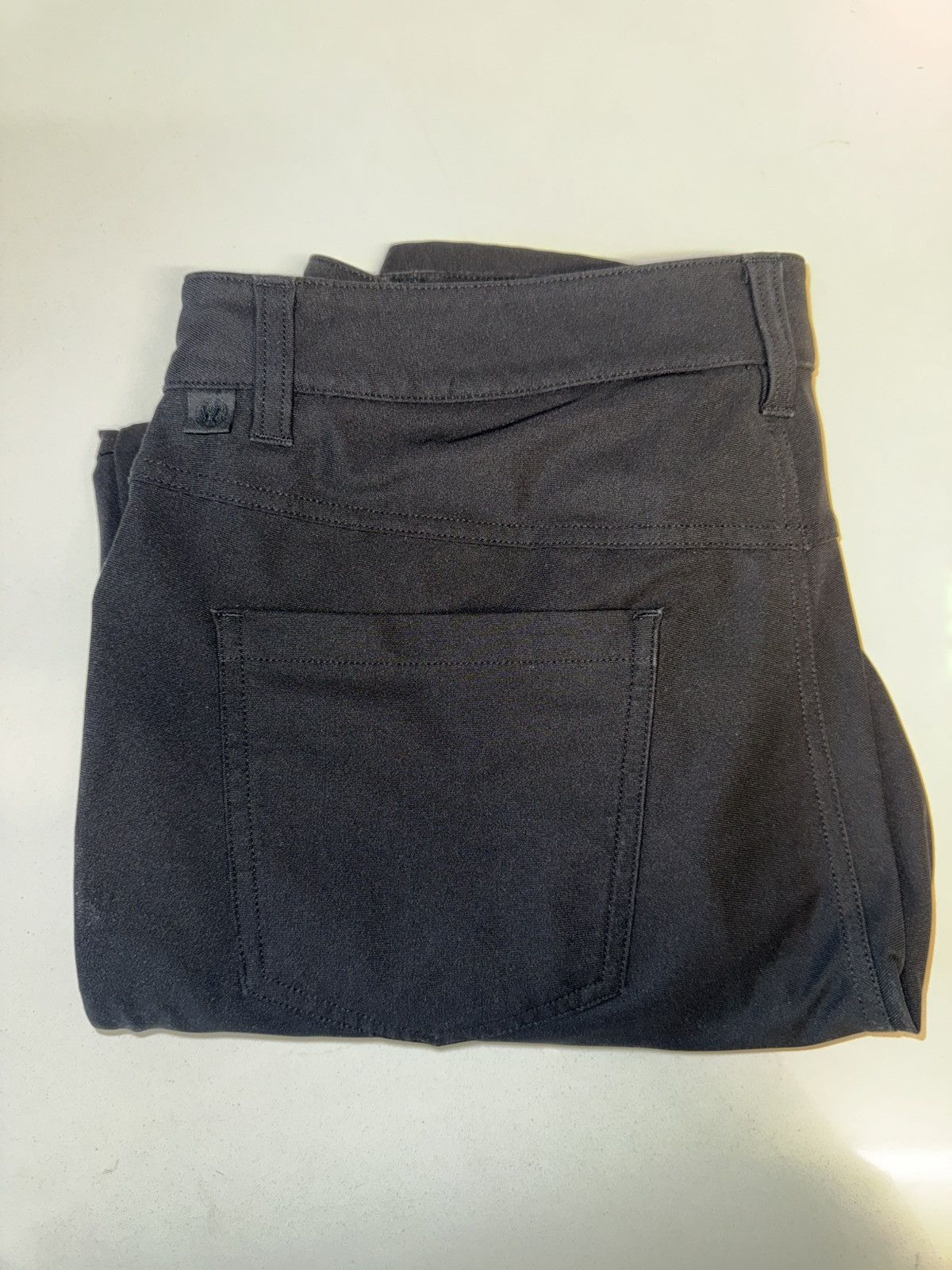 Lululemon Lululemon Black ABC Pants Size US 31 - 1 Thumbnail