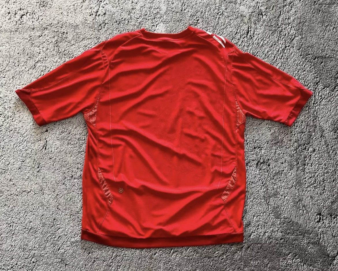 Umbro × Vintage England Umbro Football Shirt Away 2006-2008 Size XL Size US XL / EU 56 / 4 - 6 Thumbnail