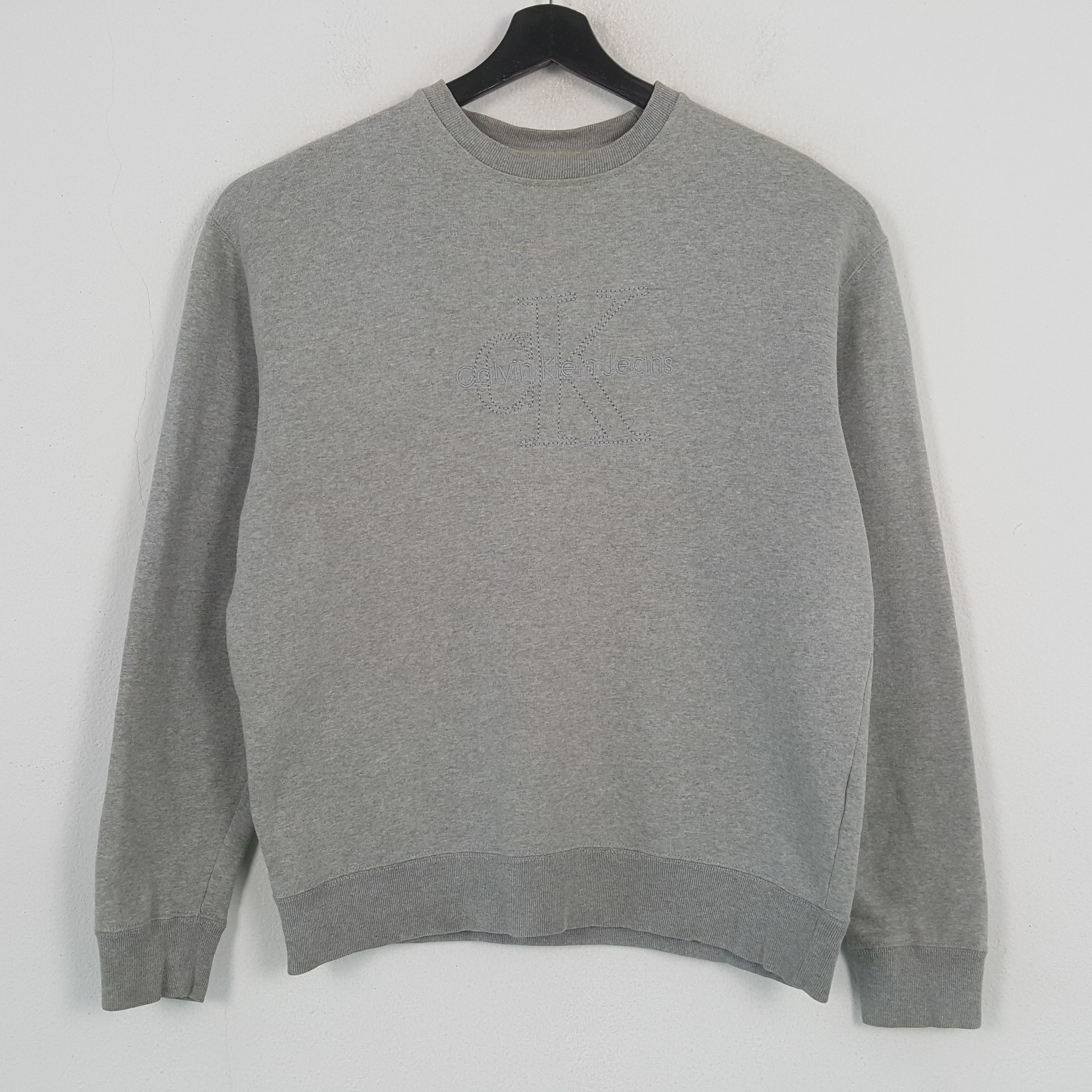 Calvin Klein CALVIN KLEIN JEANS Fashion Brand Sweatshirt C287N34 Size US M / EU 48-50 / 2 - 1 Thumbnail